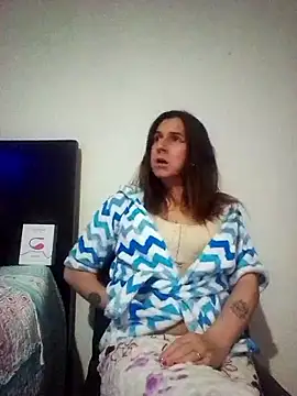 Snapshot of Cameron_puppy chatting on September 12, 2025, 6:02 am Cameron puppy online show from September 12, 2025, 6:02 am