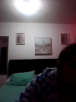 Snapshot of Cameron_puppy chatting on September 16, 2025, 5:58 pm Cameron puppy online show from September 16, 2025, 5:58 pm