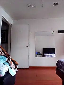 Snapshot of Cameron_puppy chatting on September 19, 2025, 7:25 pm Cameron puppy online show from September 19, 2025, 7:25 pm