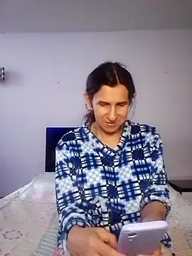 Snapshot of Cameron_puppy chatting on October 4, 2025, 10:08 pm Cameron puppy online show from October 4, 2025, 10:08 pm