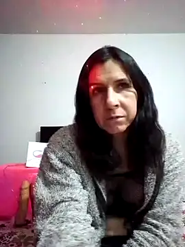 Snapshot of Cameron_puppy chatting on October 31, 2025, 7:31 am Cameron puppy online show from October 31, 2025, 7:31 am