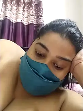 Snapshot of indianlisa5 chatting on February 9, 2025, 11:14 am indianlisa5 online show from February 9, 2025, 11:14 am