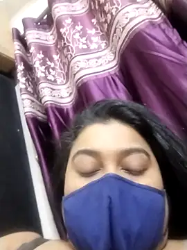 Snapshot of indianlisa5 chatting on November 19, 2025, 9:37 pm indianlisa5 online show from November 19, 2025, 9:37 pm