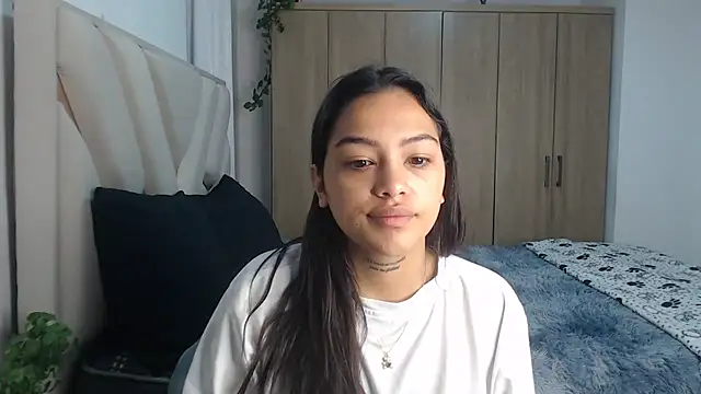 Snapshot of fairylatin222 chatting on March 17, 2025, 11:00 am fairylatin222 online show from March 17, 2025, 11:00 am