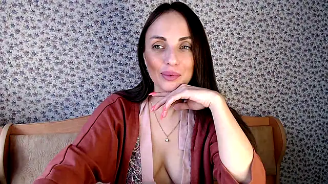 Tinadream20 online show from March 14, 2025, 11:23 am