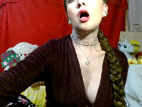 Snapshot of hottieperla chatting on February 26, 2026, 2:49 pm hottieperla online show from February 26, 2026, 2:49 pm