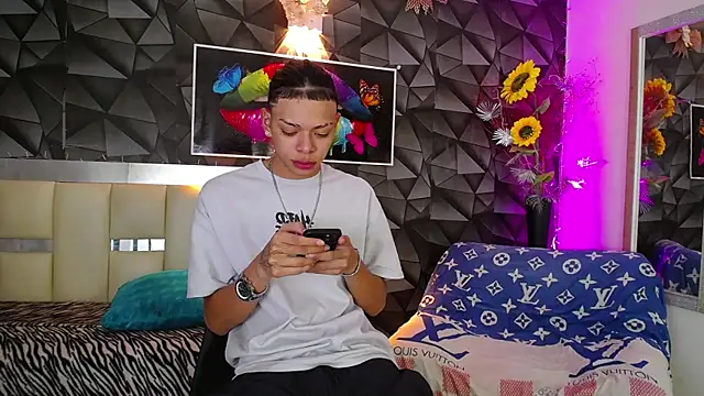 Harry jhonsson online show from January 4, 2025, 12:37 am