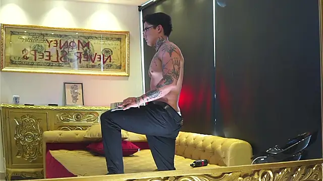 Snapshot of dantecoppolaa_ chatting on March 2, 2026, 8:04 pm dantecoppolaa online show from March 2, 2026, 8:04 pm