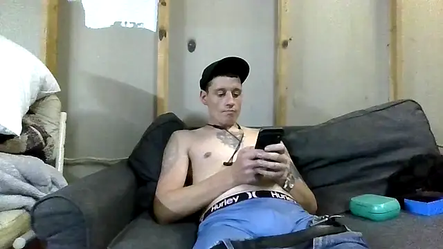 Snapshot of KeithLowry chatting on December 1, 2025, 6:18 am KeithLowry online show from December 1, 2025, 6:18 am