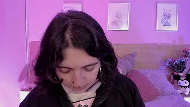 Snapshot of Sachi_Meow chatting on January 26, 2025, 12:43 pm Sachi Meow online show from January 26, 2025, 12:43 pm