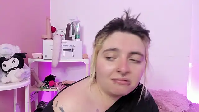 Sachi Meow online show from February 21, 2026, 9:49 pm