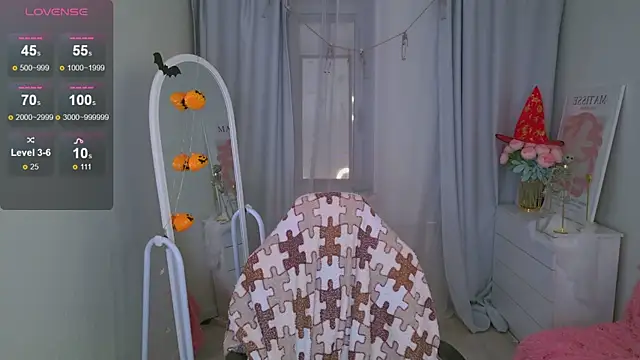 LovelyJessie online show from October 30, 2025, 1:45 pm