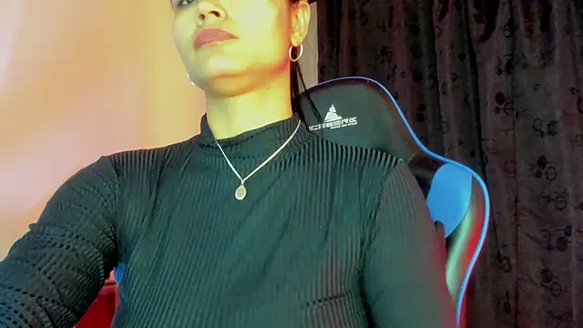 scarlet-kennedy98 online show from November 11, 2025, 8:09 pm