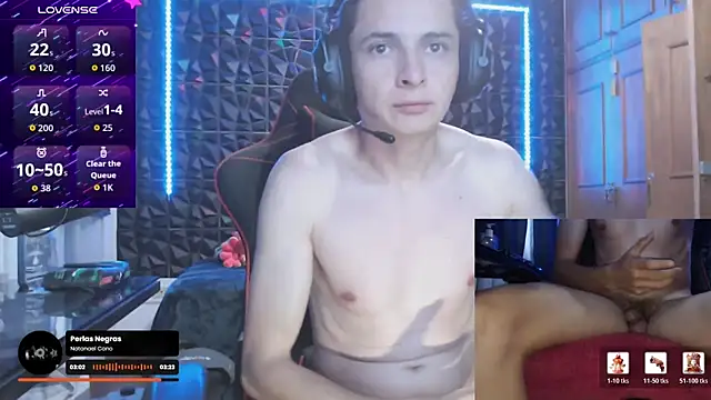 XxEnderxX online show from April 13, 2026, 1:00 am