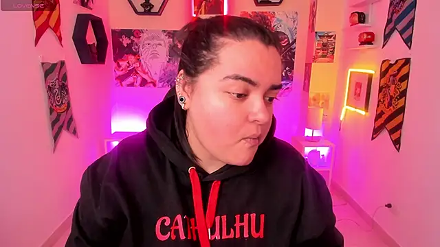 Snapshot of Luise_Meyrink chatting on February 16, 2025, 5:59 am Luise Meyrink online show from February 16, 2025, 5:59 am