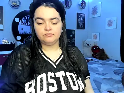 Snapshot of Luise_Meyrink chatting on October 9, 2025, 3:37 am Luise Meyrink online show from October 9, 2025, 3:37 am