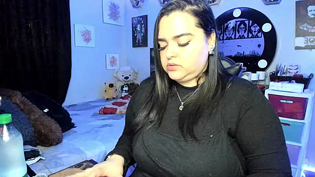 Snapshot of Luise_Meyrink chatting on November 9, 2025, 2:21 am Luise Meyrink online show from November 9, 2025, 2:21 am