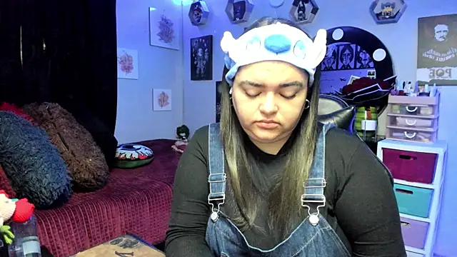 Luise Meyrink online show from April 29, 2026, 2:59 am