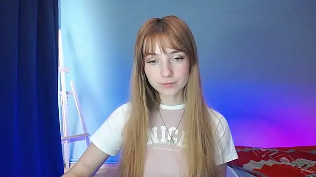 LuciaYoung online show from January 21, 2025, 10:30 am