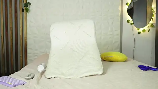 argiee taylorxs2 online show from January 29, 2025, 12:22 am