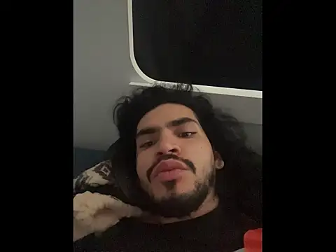 aangie  uwu online show from November 27, 2025, 5:15 pm