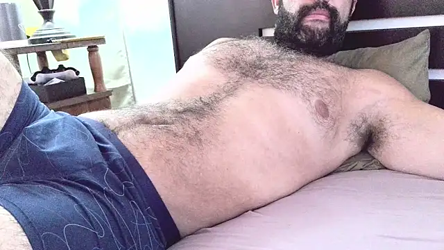 machoathome online show from February 1, 2025, 5:47 pm
