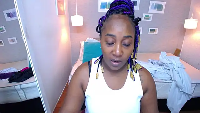 kiara evanss online show from January 7, 2025, 2:41 pm