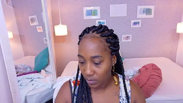 kiara evanss online show from September 20, 2025, 2:45 am