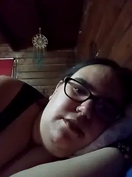 gatitabuena-90 online show from April 4, 2026, 1:37 am