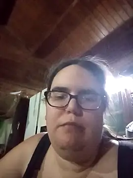 gatitabuena-90 online show from April 7, 2026, 9:26 pm