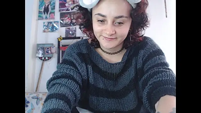 kitty22  online show from April 2, 2026, 4:04 pm