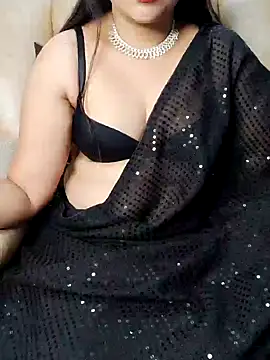 Traditional Housewife  online show from January 29, 2025, 11:14 pm