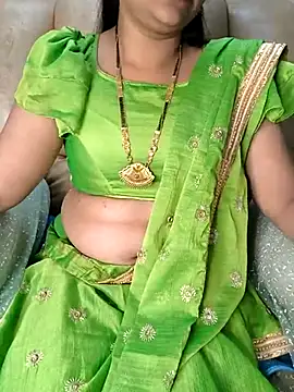 Traditional Housewife  online show from February 22, 2025, 12:27 am