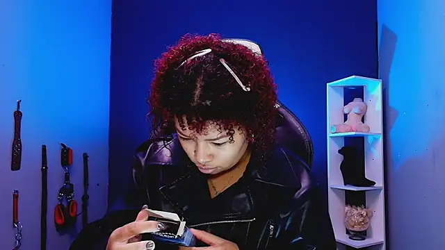 Snapshot of JadaRoberts chatting on November 8, 2025, 12:05 pm JadaRoberts online show from November 8, 2025, 12:05 pm