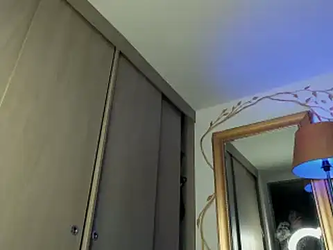 Snapshot of enzo_herrera01 chatting on February 7, 2025, 6:35 am enzo herrera01 online show from February 7, 2025, 6:35 am