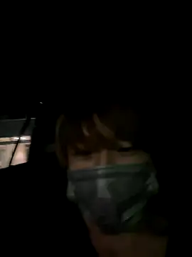 Snapshot of issy19 chatting on October 8, 2025, 9:18 am issy19 online show from October 8, 2025, 9:18 am