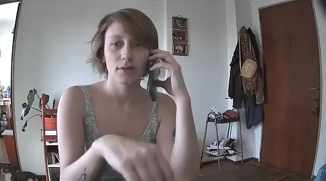 Snapshot of stupid_babybird chatting on December 20, 2024, 9:06 pm stupid babybird online show from December 20, 2024, 9:06 pm