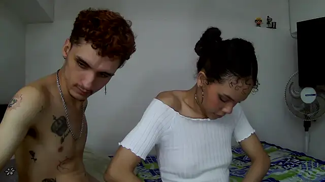 Snapshot of TheKing6ix9ine69 chatting on December 27, 2024, 7:08 am TheKing6ix9ine69 online show from December 27, 2024, 7:08 am