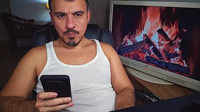 officeman7 online show from January 31, 2025, 6:36 pm