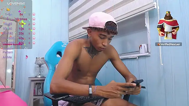 sexy blacks  online show from January 11, 2025, 5:51 pm