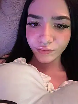 Snapshot of ShannonShanny chatting on January 31, 2025, 10:31 pm ShannonShanny online show from January 31, 2025, 10:31 pm