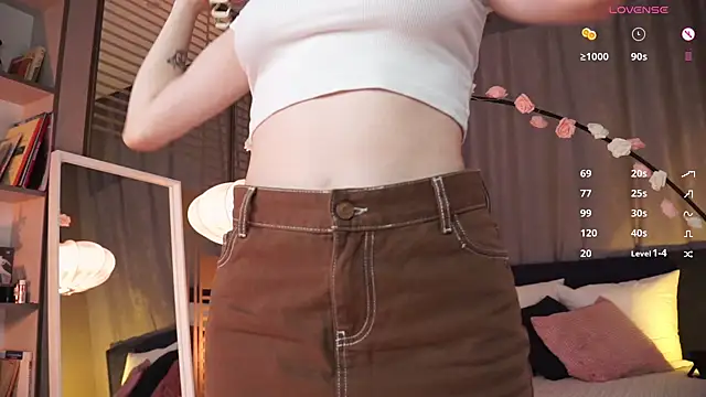 Snapshot of askaudrey_ chatting on February 25, 2025, 3:05 pm askaudrey online show from February 25, 2025, 3:05 pm