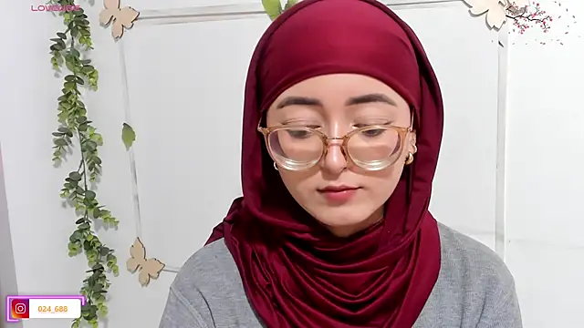 Snapshot of aysel_elid chatting on May 15, 2026, 8:49 pm aysel elid online show from May 15, 2026, 8:49 pm