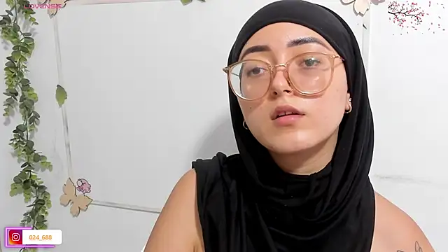 aysel elid online show from August 1, 2026, 8:41 pm