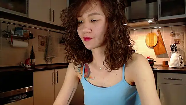 Snapshot of Kelly_Yon chatting on December 25, 2024, 9:33 pm Kelly Yon online show from December 25, 2024, 9:33 pm