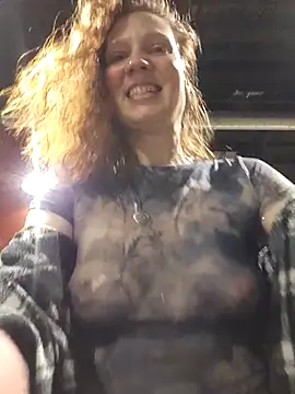 Exhibitionsplit online show from March 11, 2026, 10:38 pm