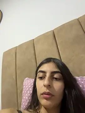 Snapshot of cristel_17 chatting on June 6, 2026, 8:57 pm cristel 17 online show from June 6, 2026, 8:57 pm