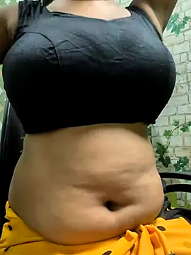 Snapshot of Shreya727 chatting on November 1, 2025, 8:33 pm Shreya727 online show from November 1, 2025, 8:33 pm