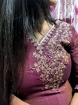 Shreya727 online show from February 2, 2026, 11:09 am