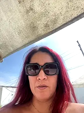 Snapshot of LISA_BULLOCK_ chatting on October 10, 2025, 7:13 pm LISA BULLOCK online show from October 10, 2025, 7:13 pm